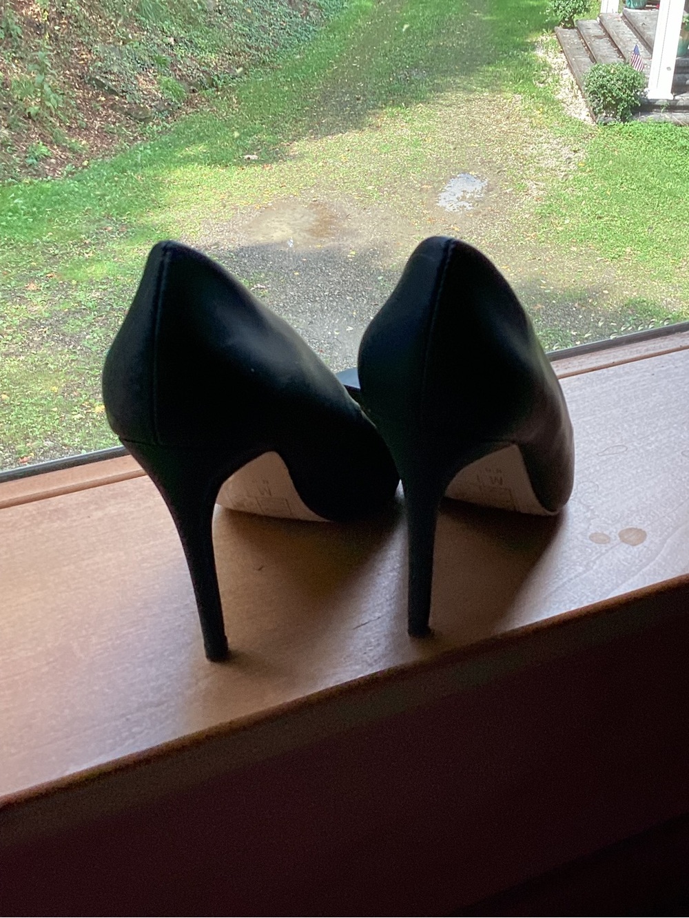 Mix No. 6 Black Pointed-Toe Stiletto Pumps